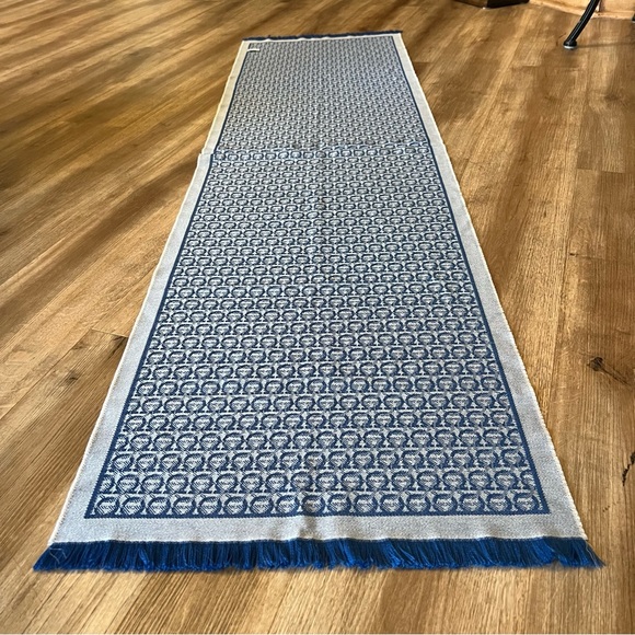 Salvatore Ferragamo Wool Scarf - Picture 8 of 14